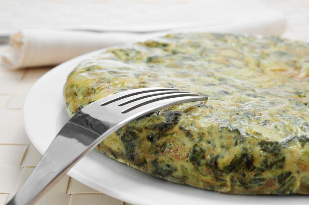 Broccoli, per convincere tutti a mangiarli (anche i bambini) prepara questa ricetta sfiziosa | Solo 190 Kcal!