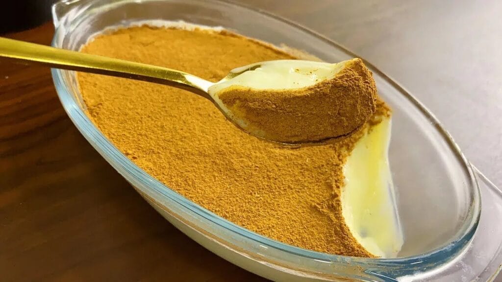 Quando mi sento un po’ giù, mangio questo delizioso dessert al cucchiaio e tutto passa | Solo 150 Kcal!