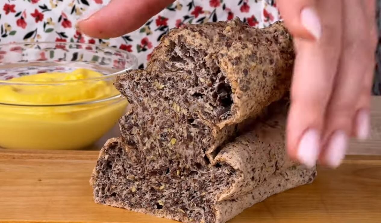 Pane ai semi di lino