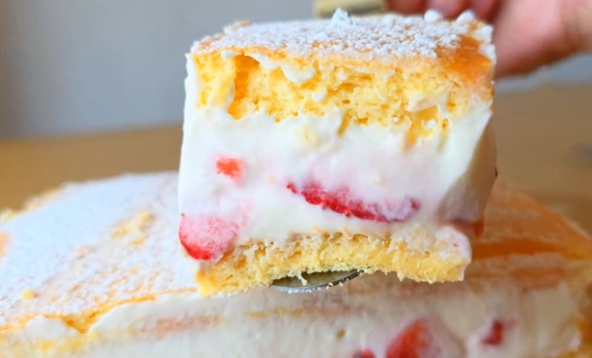 Torta di fragole e panna