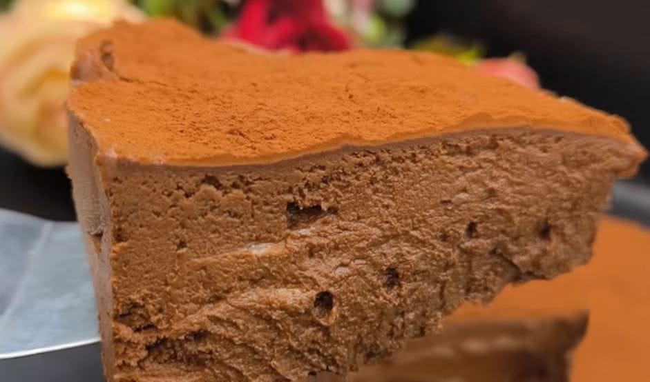 Torta allo yogurt e cioccolato