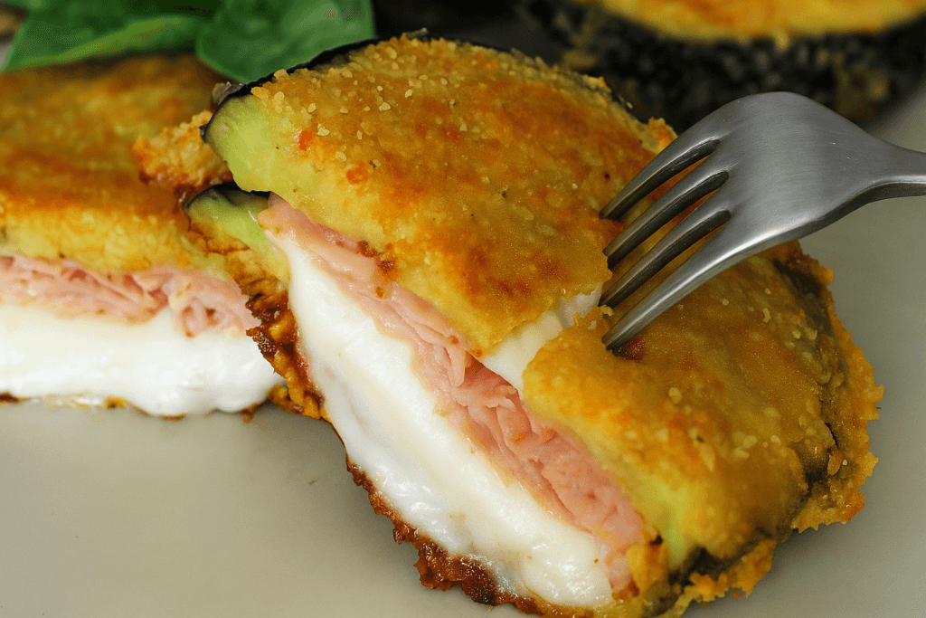 I cordon bleu alle melanzane, li cuocio al forno e sono una bomba: buonissimi, veloci e leggeri. Solo 270 calorie!