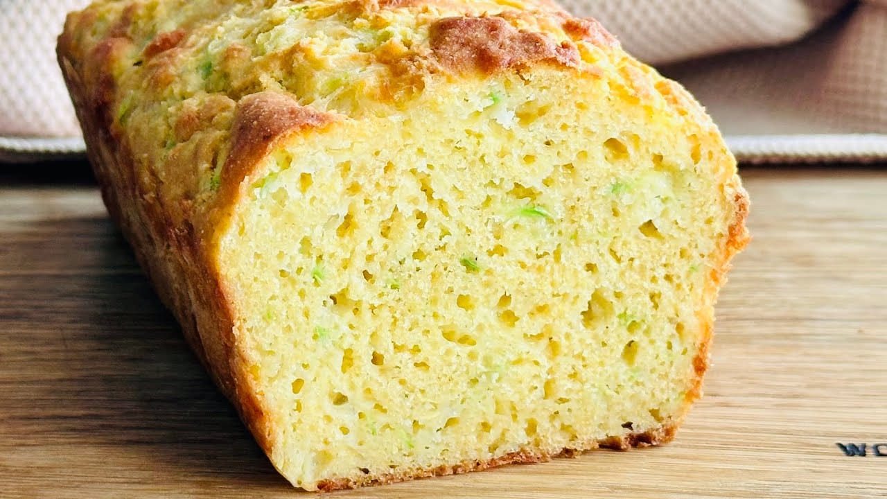 Pane di zucchine e formaggio