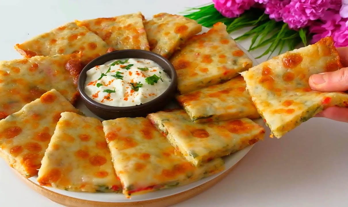 Pizza di patate e verdure