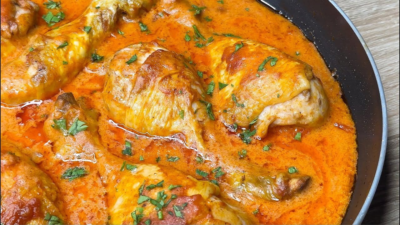 Cosce di pollo in salsa
