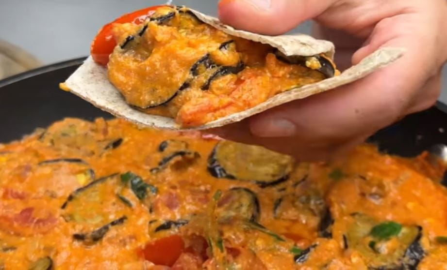 Sono una nutrizionista e ti insegno come cucinare le melanzane per una cena salutare e leggera | Solo 200 Kcal!