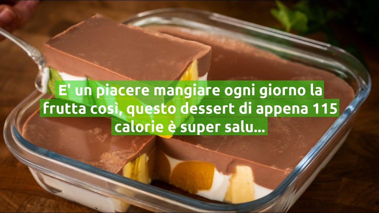 E' un piacere mangiare ogni giorno la frutta così, questo dessert di appena 115 calorie è super salutare!