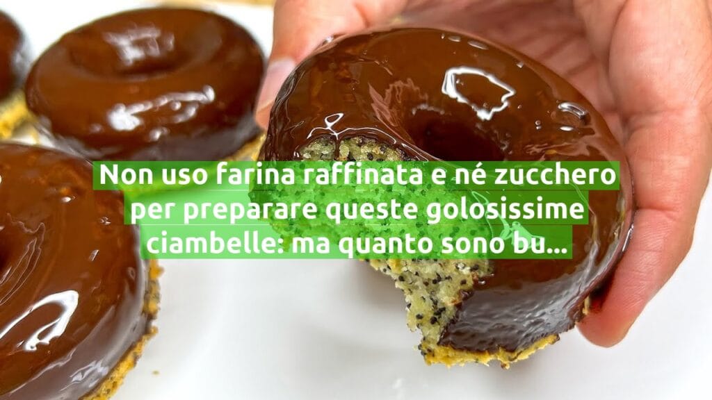 Non uso farina raffinata e né zucchero per preparare queste golosissime ciambelle: ma quanto sono buone!