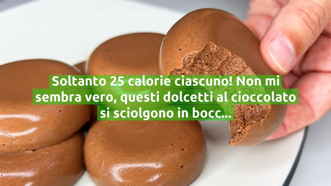 Soltanto 25 calorie ciascuno! Non mi sembra vero, questi dolcetti al cioccolato si sciolgono in bocca!
