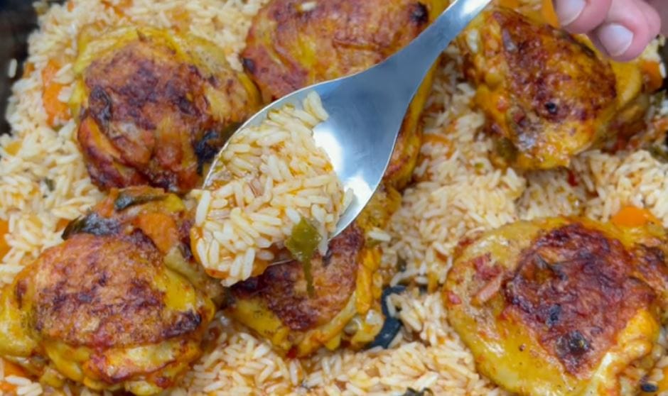 La cena di 570 calorie | Pollo e riso cucinati così sono la fine del mondo, li mangerei senza problemi anche ogni giorno!