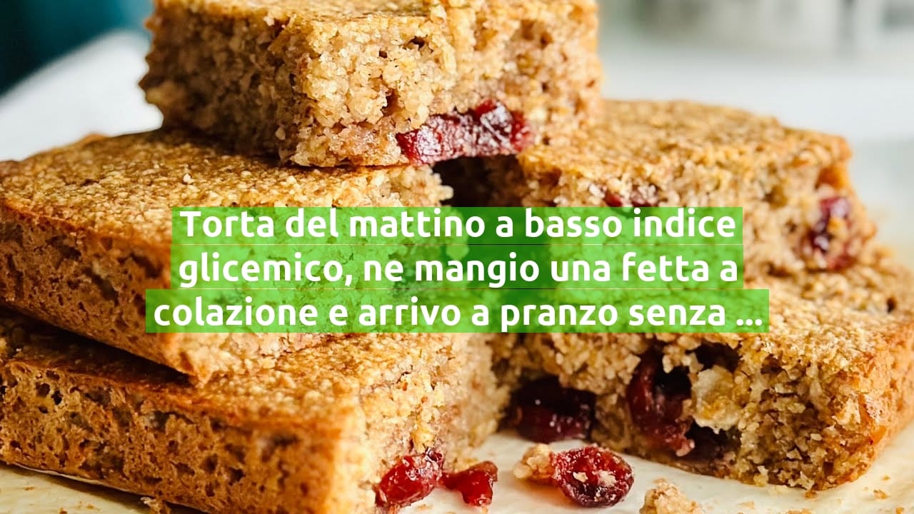 Torta del mattino a basso indice glicemico, ne mangio una fetta a colazione e arrivo a pranzo senza fame!