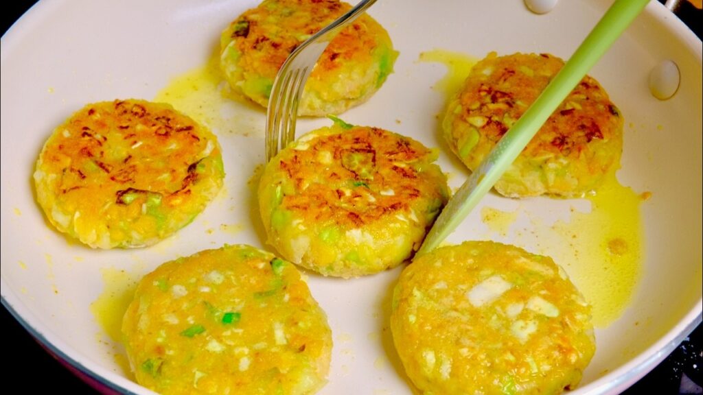 La mia nutrizionista mi ha fatto sostituire la carne così nelle mie frittelle, devo ammettere che sono pure più buone!