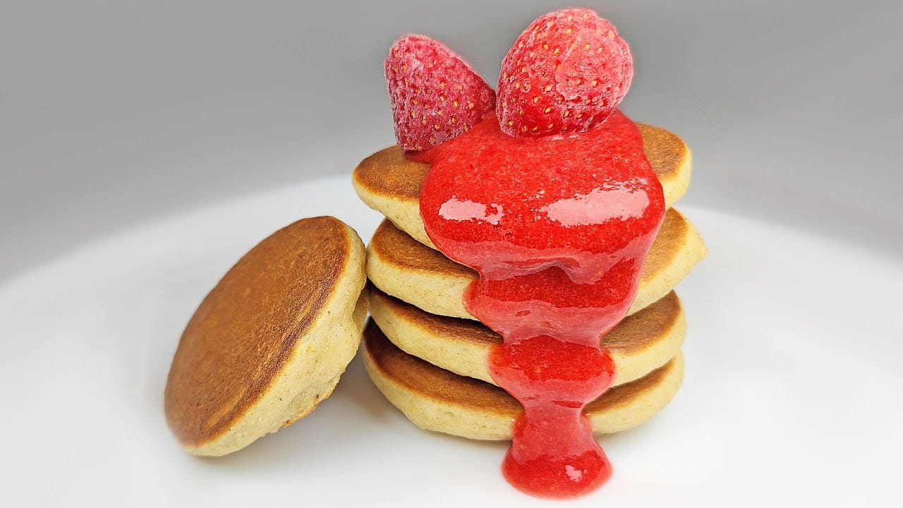 Pancake con marmellata di fragole