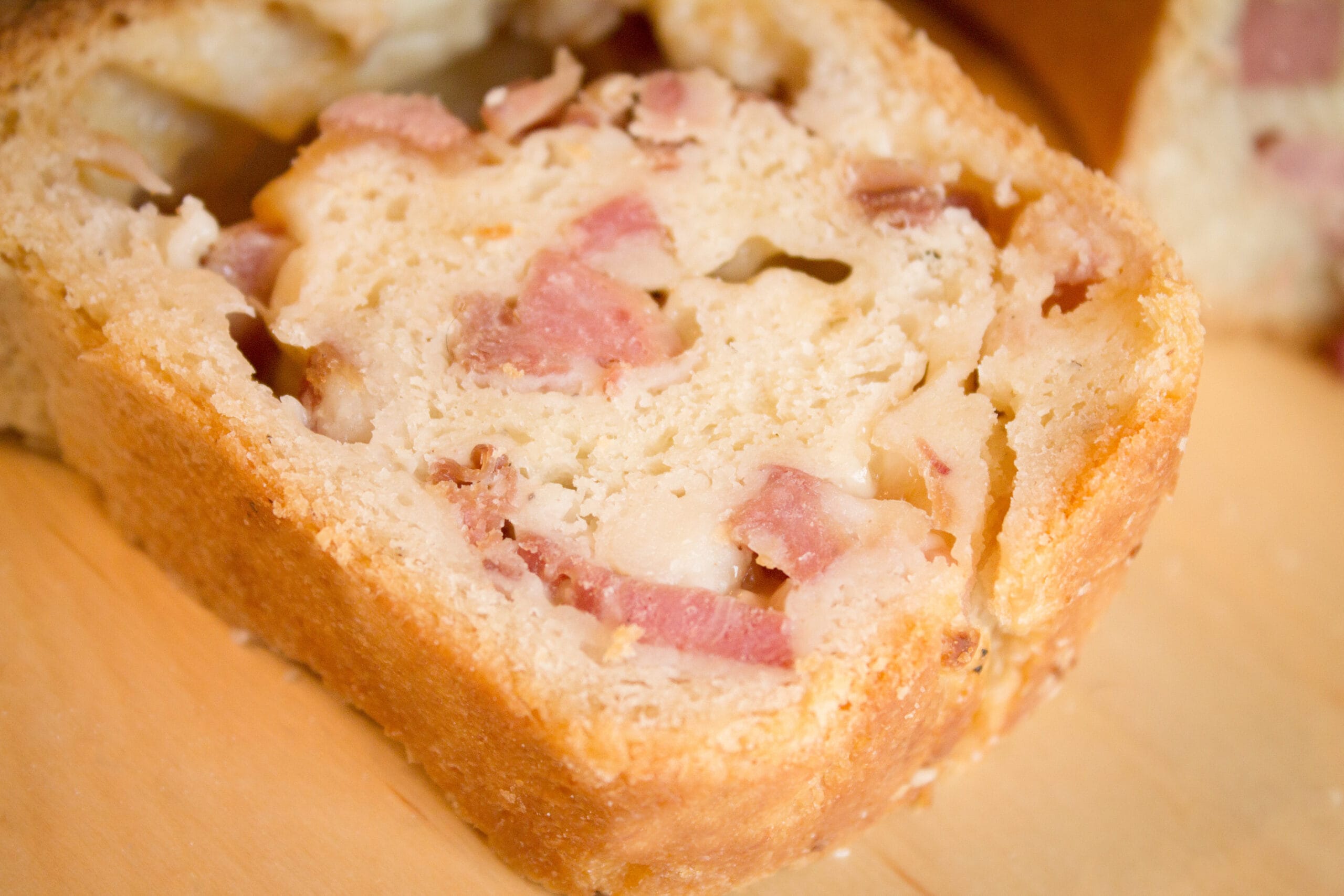 Casatiello napoletano ricetta