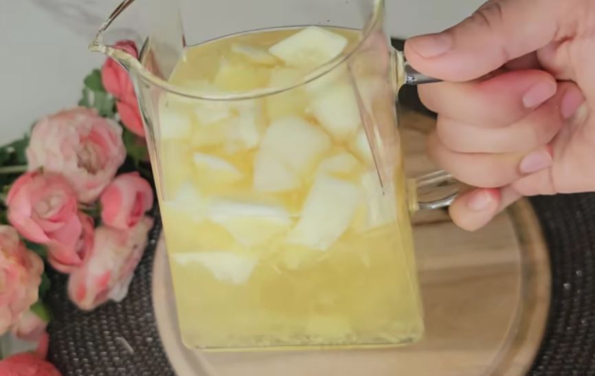 La bevanda naturale che risveglia il metabolismo, stabilizza la glicemia e calma l’infiammazione: bevila al mattino e al pomeriggio!
