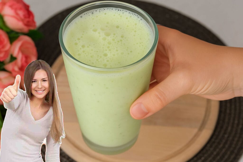 Colazione furba della nonna: il frullato digestivo che spegne la fame e regola l’intestino. Solo 130 Kcal!