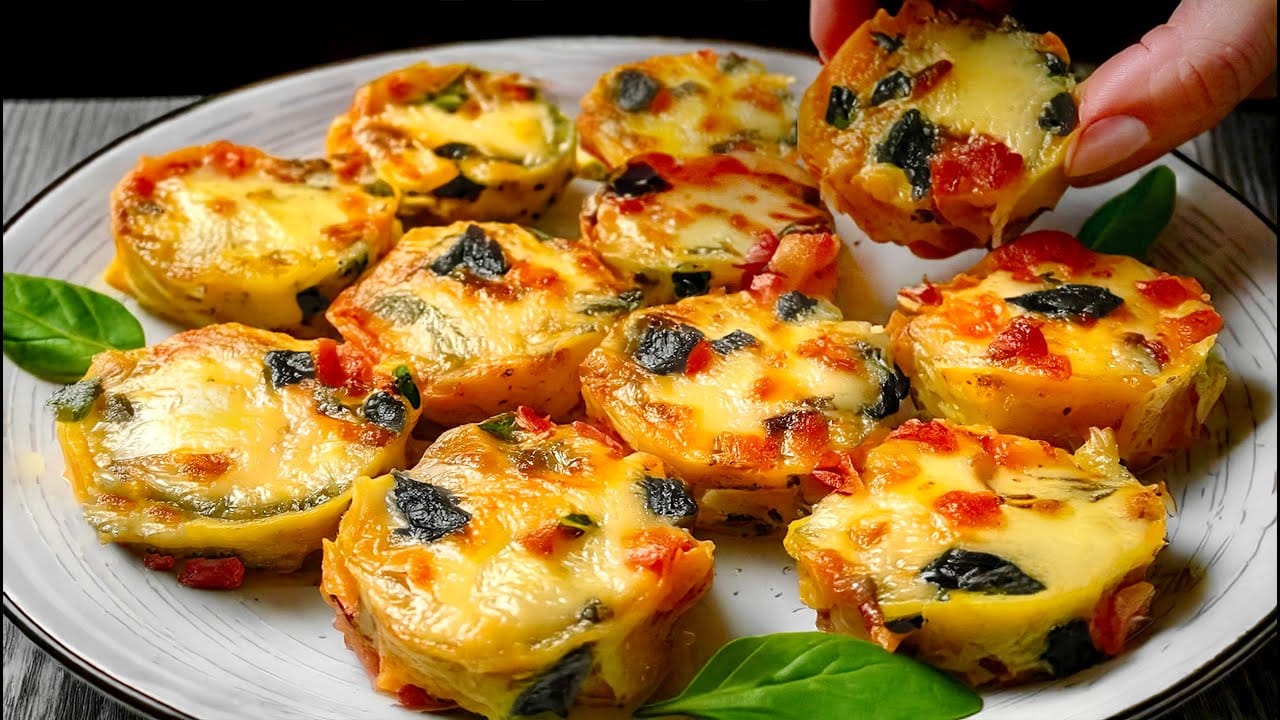 Muffin di melanzane, peperoni e pomodori