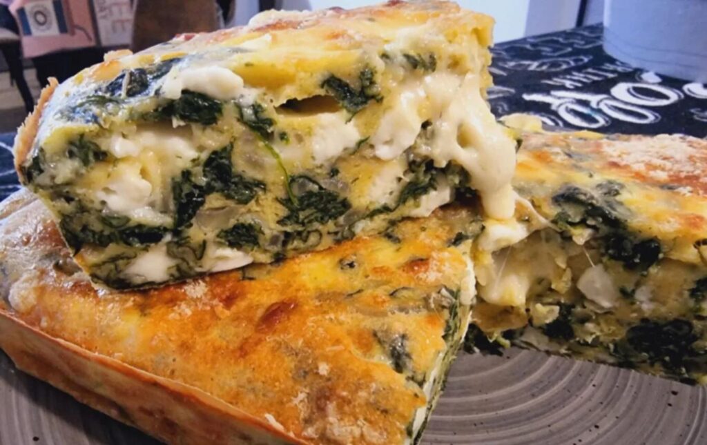 La cena sana, completa e saziante di 360 calorie: adoro questo sformato di spinaci, ne mangio una bella fetta anche a dieta!