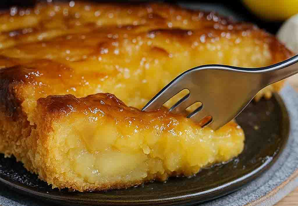 Solo mele, limone e niente zucchero: questa torta è così buona che sparisce in pochi minuti e non sgarri. Solo 130 Kcal!