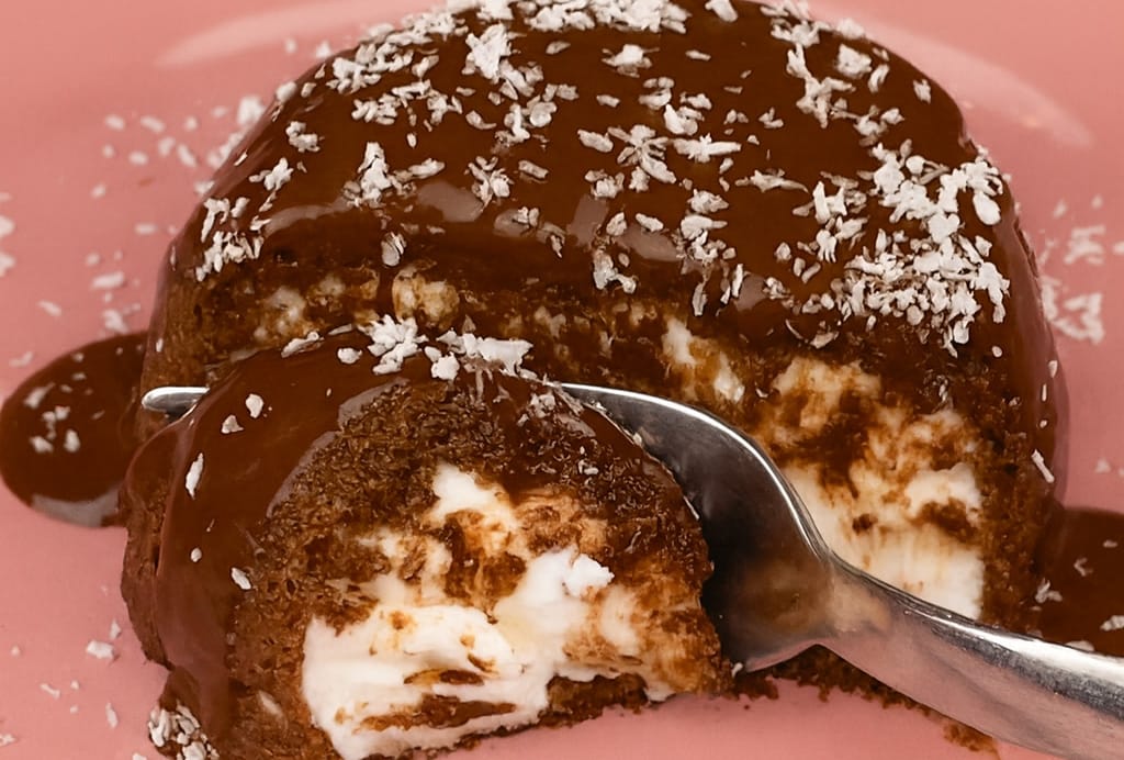 Con 20 pavesini al cacao ho fatto il tortino freddo più goloso dell’estate, che non ingrassa e sazia con solo 280 Kcal!