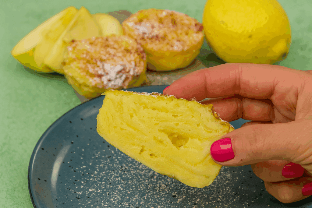 Il segreto delle mie tortine leggere alle mele: senza zucchero e senza burro, con sole 90 kcal e così buone che non faccio in tempo a metterle in tavola che sono già finite!