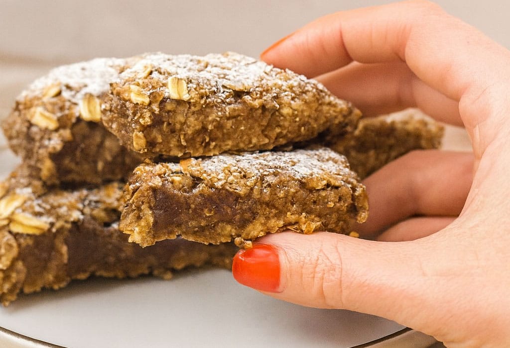 Quando ho voglia di dolce ma senza ingrassare preparo questi dolci: pronti in 10 minuti e sazianti per tutta la settimana!