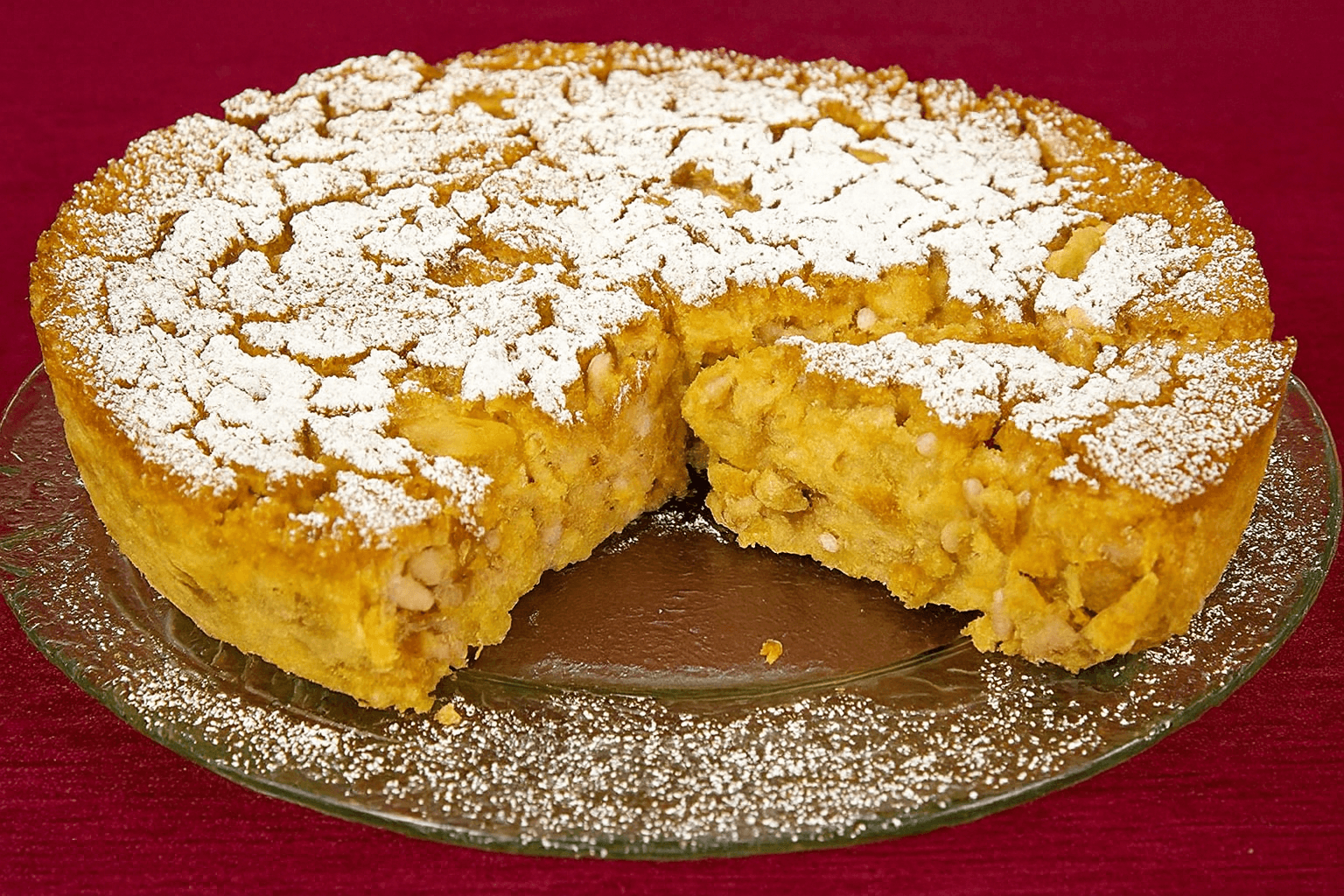 Torta di mele e frutta secca