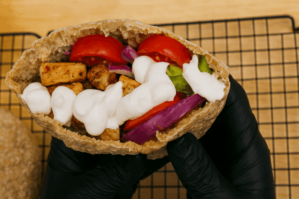 Mi piace perché si fa in 5 minuti e va benissimo per la mia dieta restrittiva, solo 2 ingredienti per il mio pane d’avena fit, leggero e sazia tantissimo!