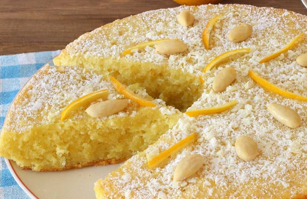 La mia caprese all’arancia e cioccolato bianco, la faccio senza farina e senza burro: molto più leggera della classica (con solo 210 Kcal!)