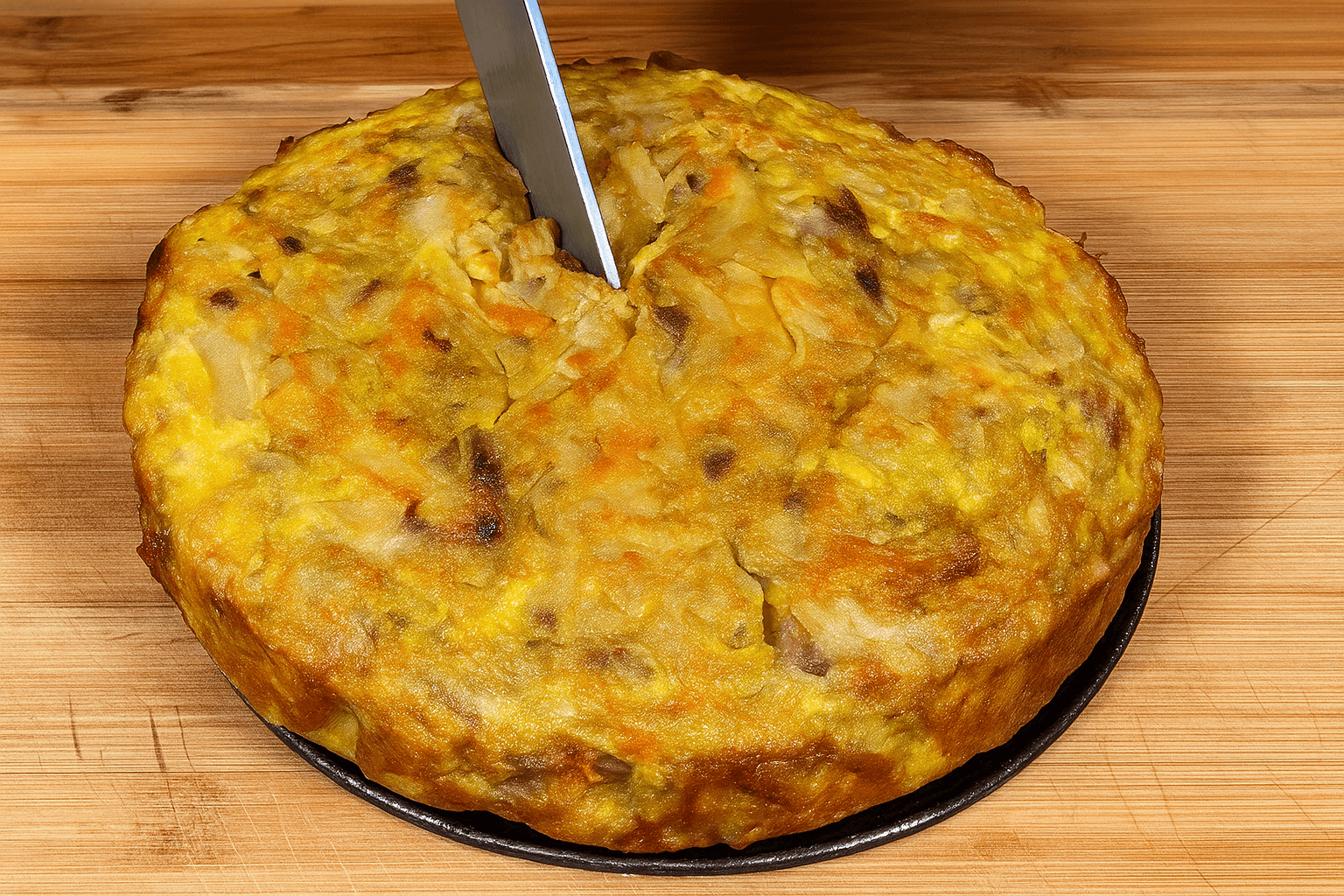 Torta salata di cavolo cappuccio e verdure