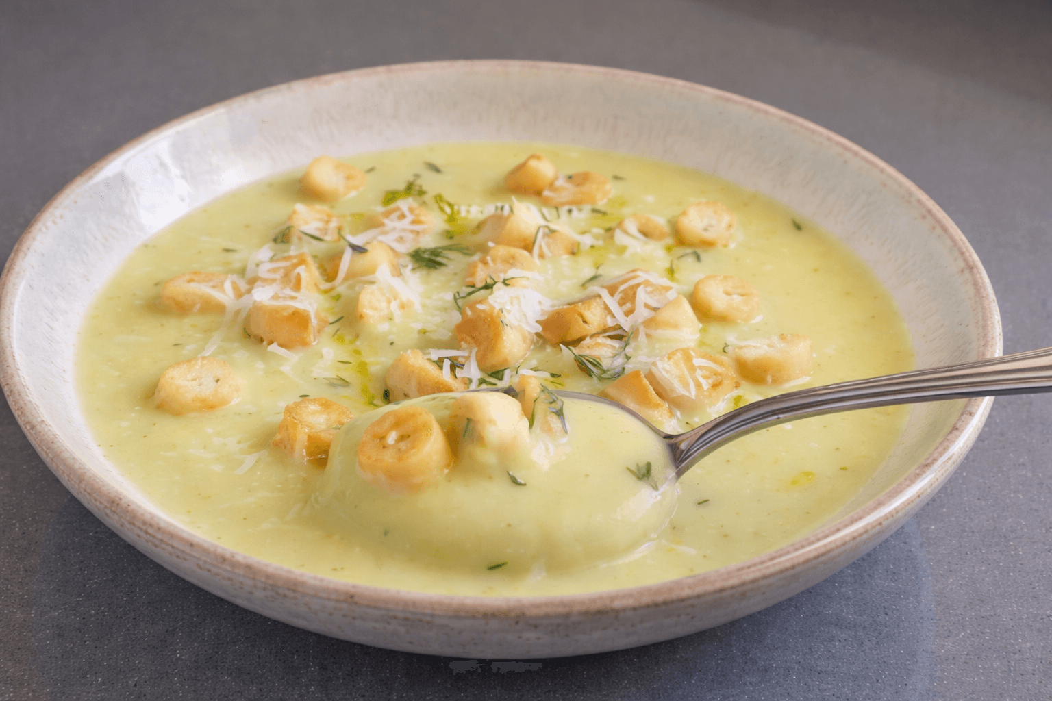 Vellutata di patate e porri