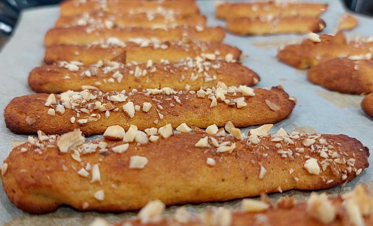 Biscotti dolci di ceci
