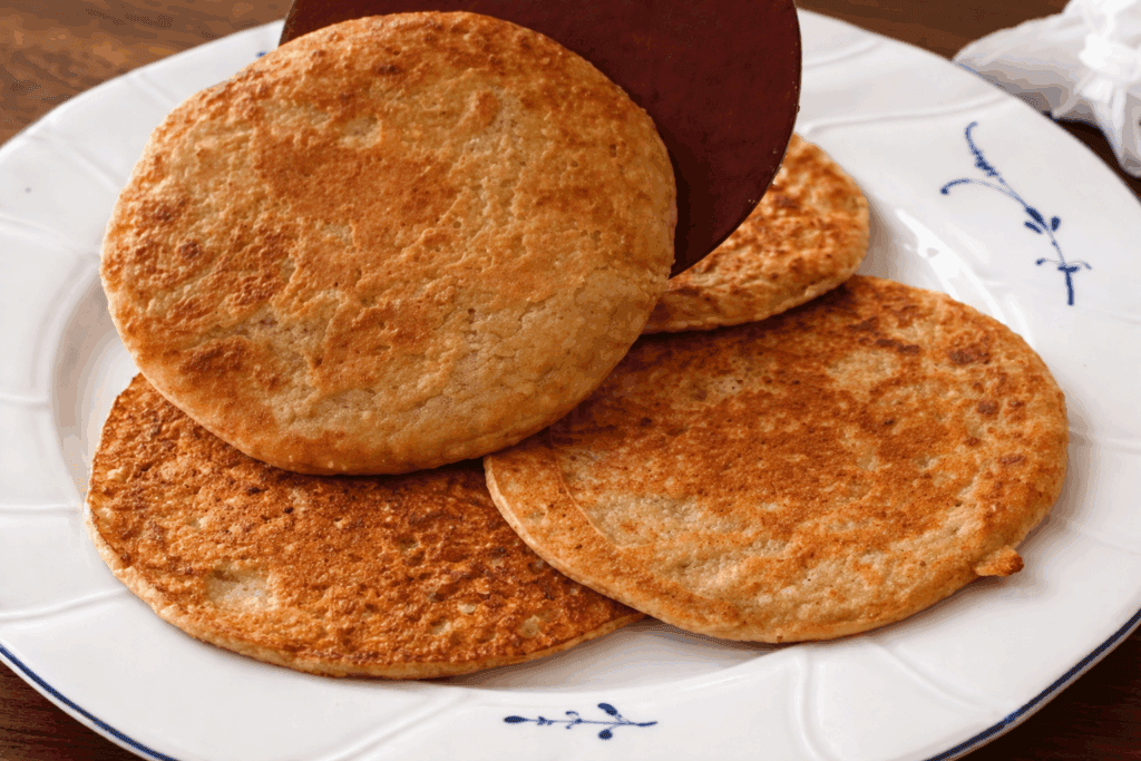 Pancake di avena e mele: sono una nutrizionista e questi sono una colazione completa e saziante che mi evita la fame dopo un’ora