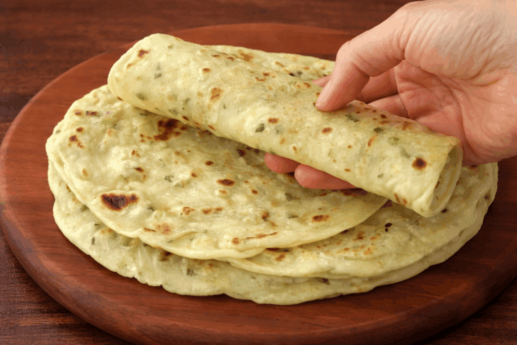 Le focaccine con impasto liquido che cuocio in padella: non impasto nulla e vengono calde, morbide e piene di bolle che finiscono sempre subito!