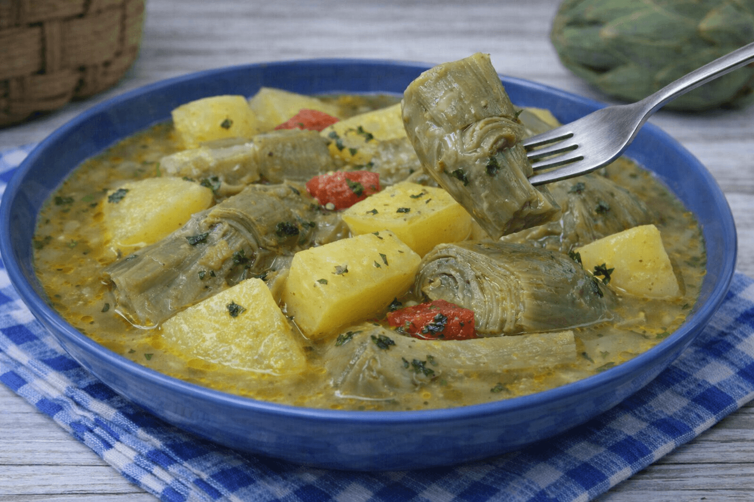 Zuppa di carciofi e patate