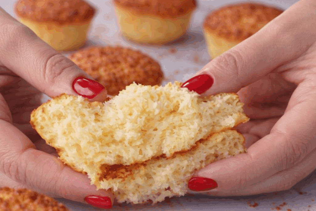Senza farina e senza mettere zucchero bianco, questi dolci vanno bene anche per mia mamma che ha il diabete, con 95 Kcal!
