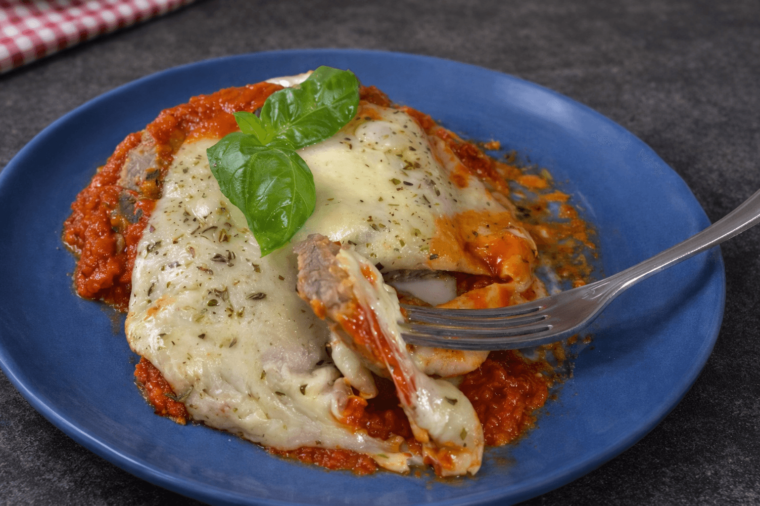 Scaloppine alla pizzaiola