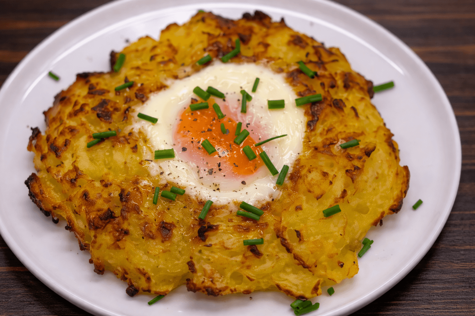 Nidi di patate e uova