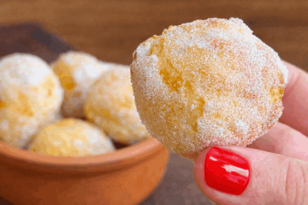 Sono una nutrizionista e quando voglio un dolcetto veloce preparo questi tartufini di avena e kefir: morbidi, semplici e pronti in pochi minuti, perfetti con il caffè!