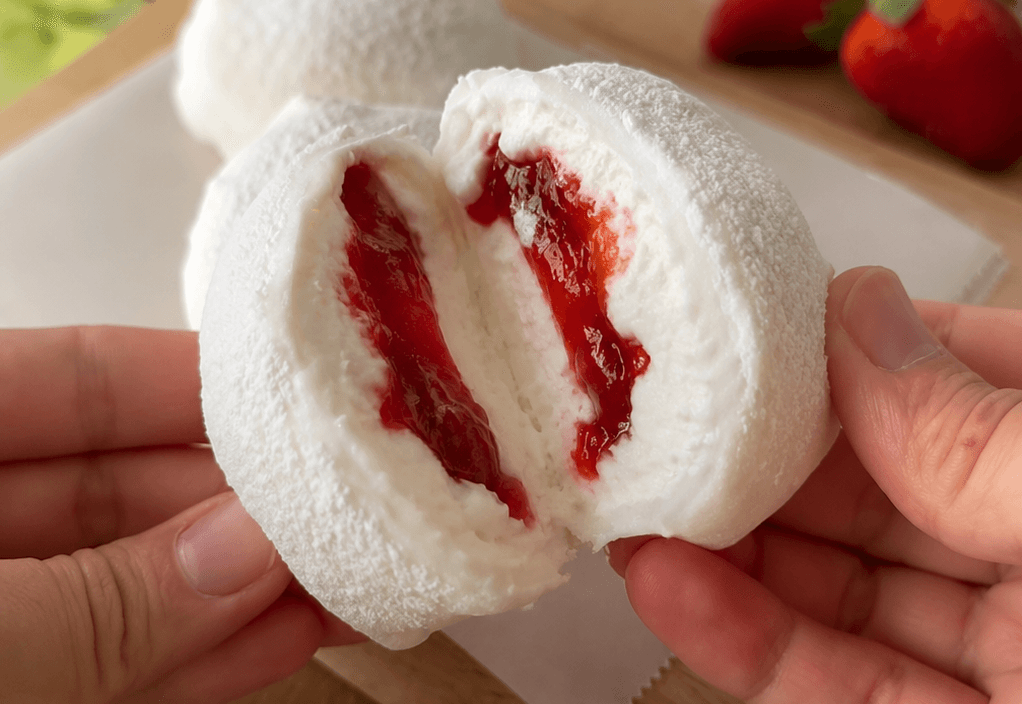 Mochi allo yogurt e fragole