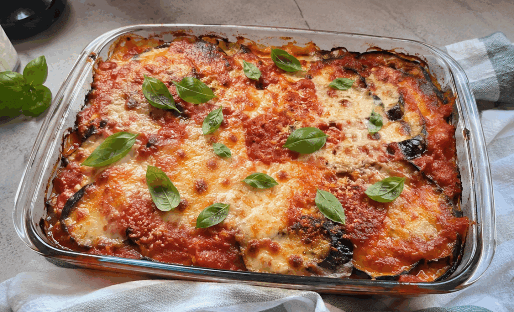 Ho preparato la parmigiana senza farina e senza pangrattato: resta filante e perfetta per la keto anche senza frittura