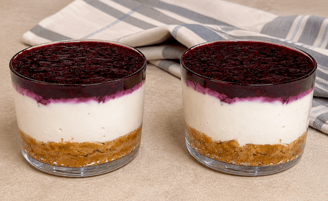 Cheesecake allo yogurt e frutti di bosco