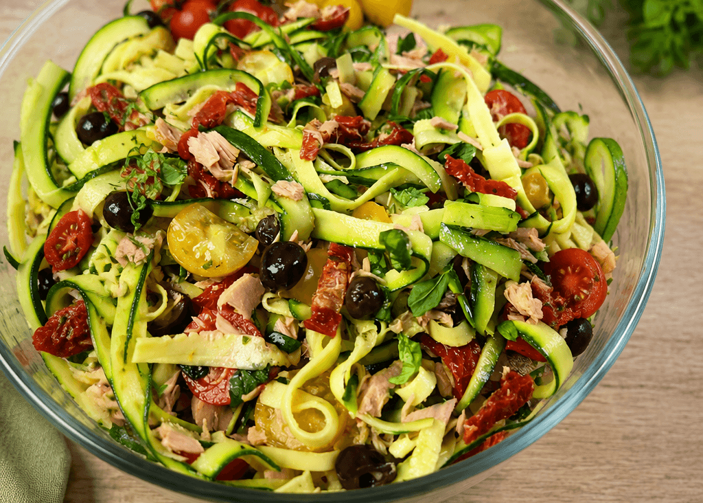 Insalatona di zucchine marinate