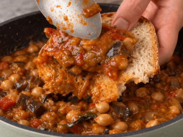 Melanzane e ceci al pomodoro
