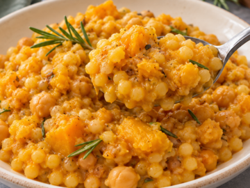 Fregola con ceci e zucca